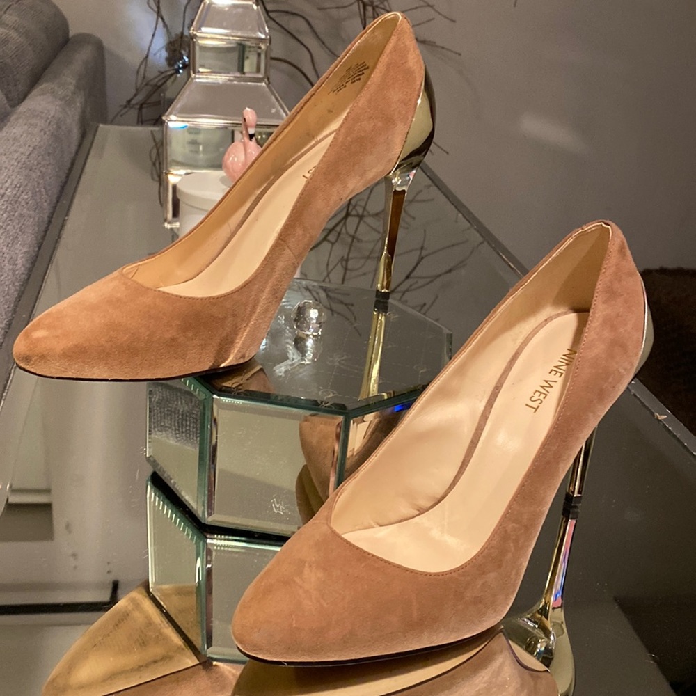 Nine West nude heels
